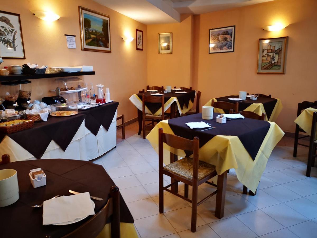 אבדיאה סאן סלבטורה Osteria Dei Locandieri מראה חיצוני תמונה